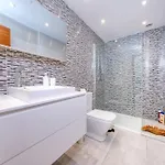 Дом отдыха Lanzarote 2 - Private Pool, Air-con And Bbq By Lanzarote Коста Бланка
