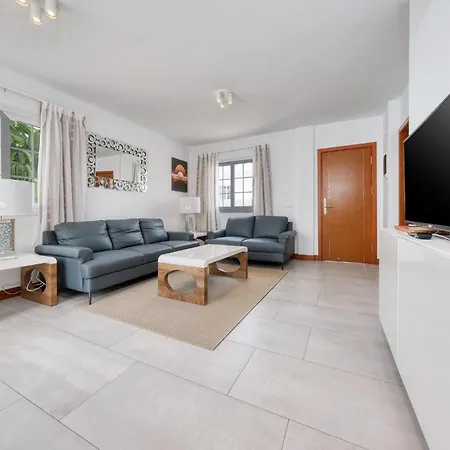 Lanzarote 2 - Private Pool, Air-con And Bbq By Lanzarote * بلايا بلانكا