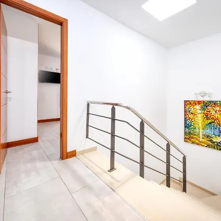 Semesterbostad Lanzarote 2 - Private Pool, Air-con And Bbq By Lanzarote