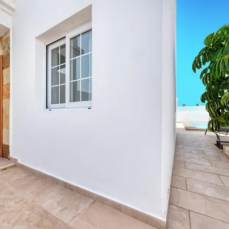 Lanzarote 2-private Pool, Bbq, Air-con * 플라야블랑카