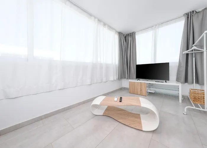 Lanzarote 2 - Private Pool, Air-con And Bbq By Lanzarote Semesterbostad *