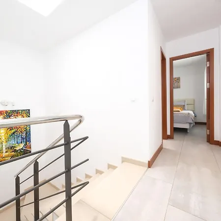 Lanzarote 2 - Private Pool, Air-con And Bbq By Lanzarote Сasa de vacaciones *