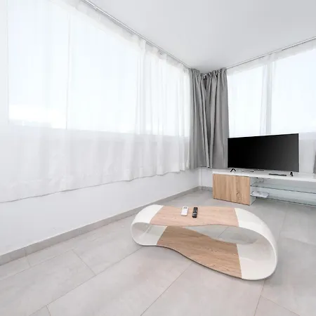 Lanzarote 2 - Private Pool, Air-con And Bbq By Lanzarote Сasa de vacaciones *