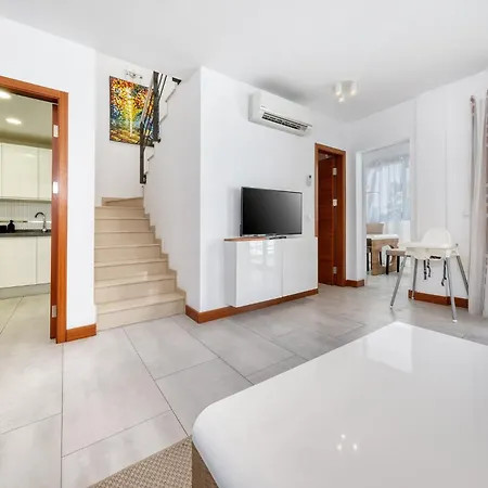 Tatil Evi Lanzarote 2 - Private Pool, Air-con And Bbq By Lanzarote Playa Blanca