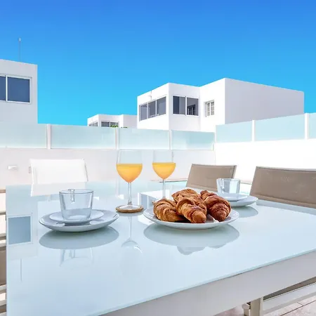 Tatil Evi Lanzarote 2 - Private Pool, Air-con And Bbq By Lanzarote *